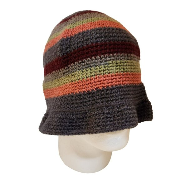 Bucket Hat multicolor handknit - Picture 2 of 5